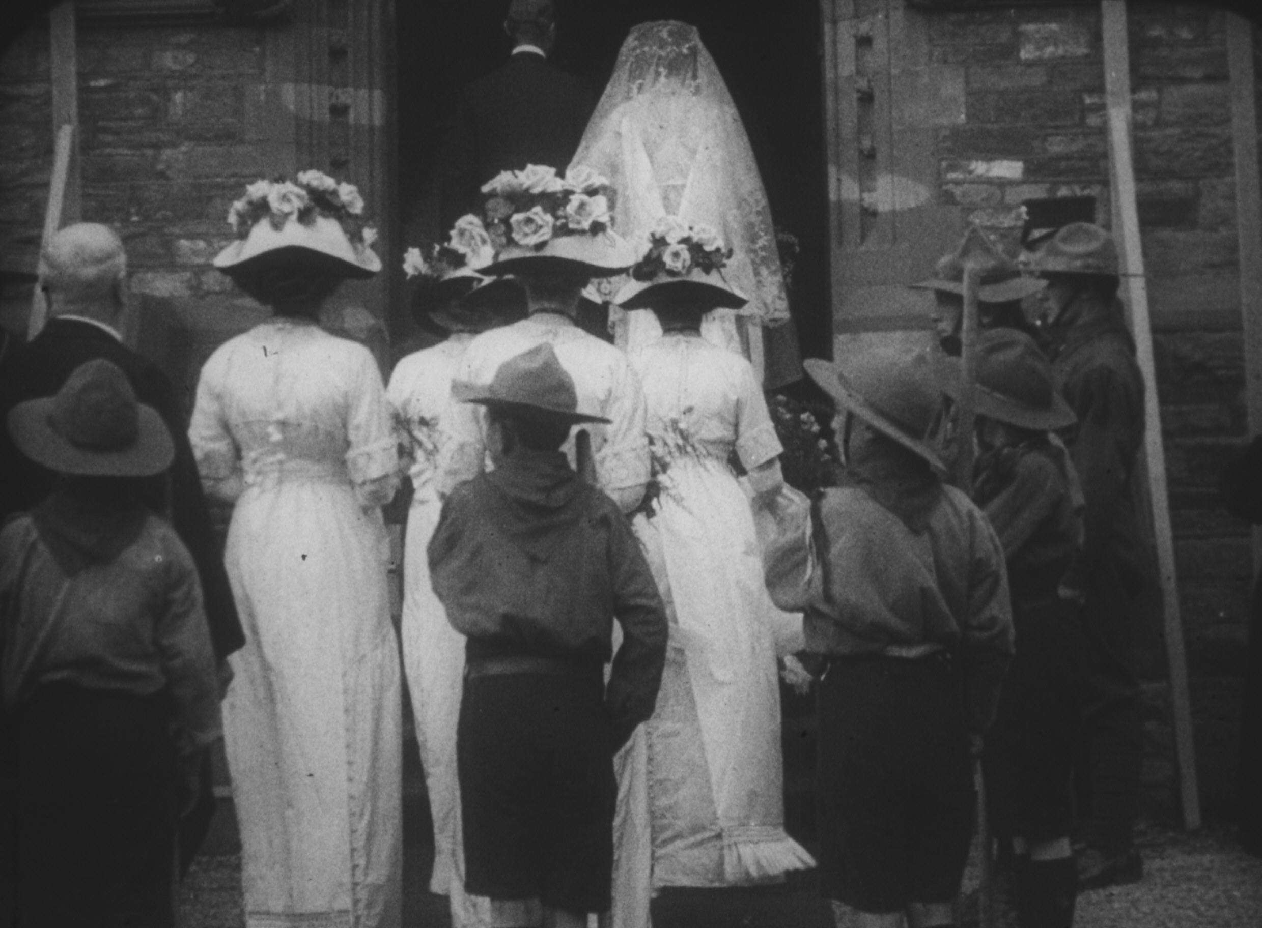 The bridal procession enters the church
